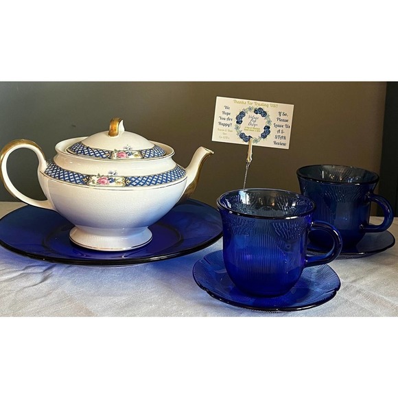 1920's K. T. & K. China Teapot with Lid White Porcelain Blue and Pink Floral - Picture 2 of 10